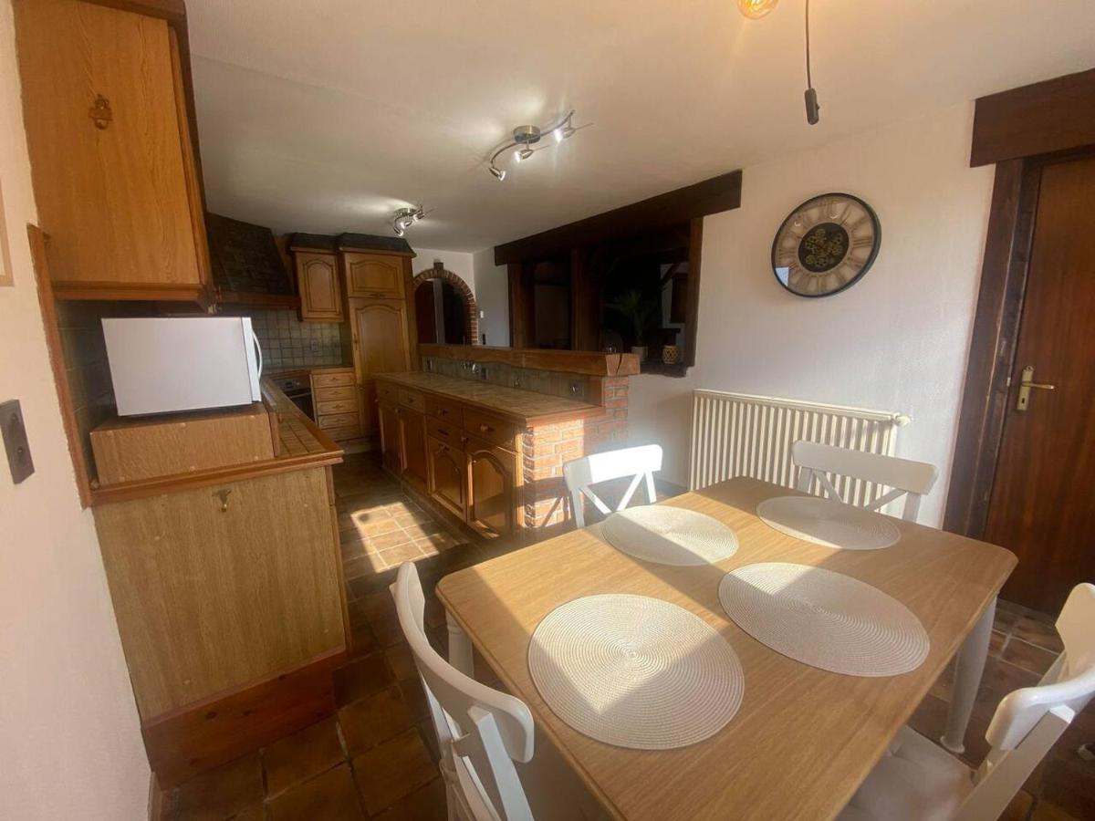 Maison La Thierache Momignies Екстериор снимка